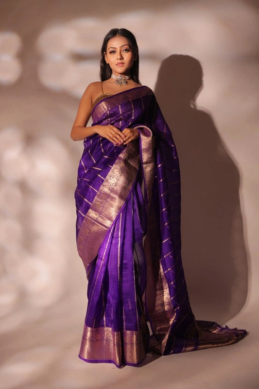 Gentle Yawn - Banarasi Pure Kora Silk Buta Purple Handloom Saree